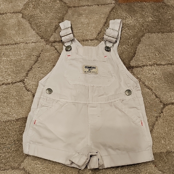 OshKosh B'gosh Other - OshKosh B'gosh White Short Overalls with Adjustable Straps